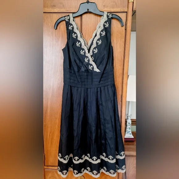 Ann Taylor Black and Gold Midi Dress - Picture 1 of 9